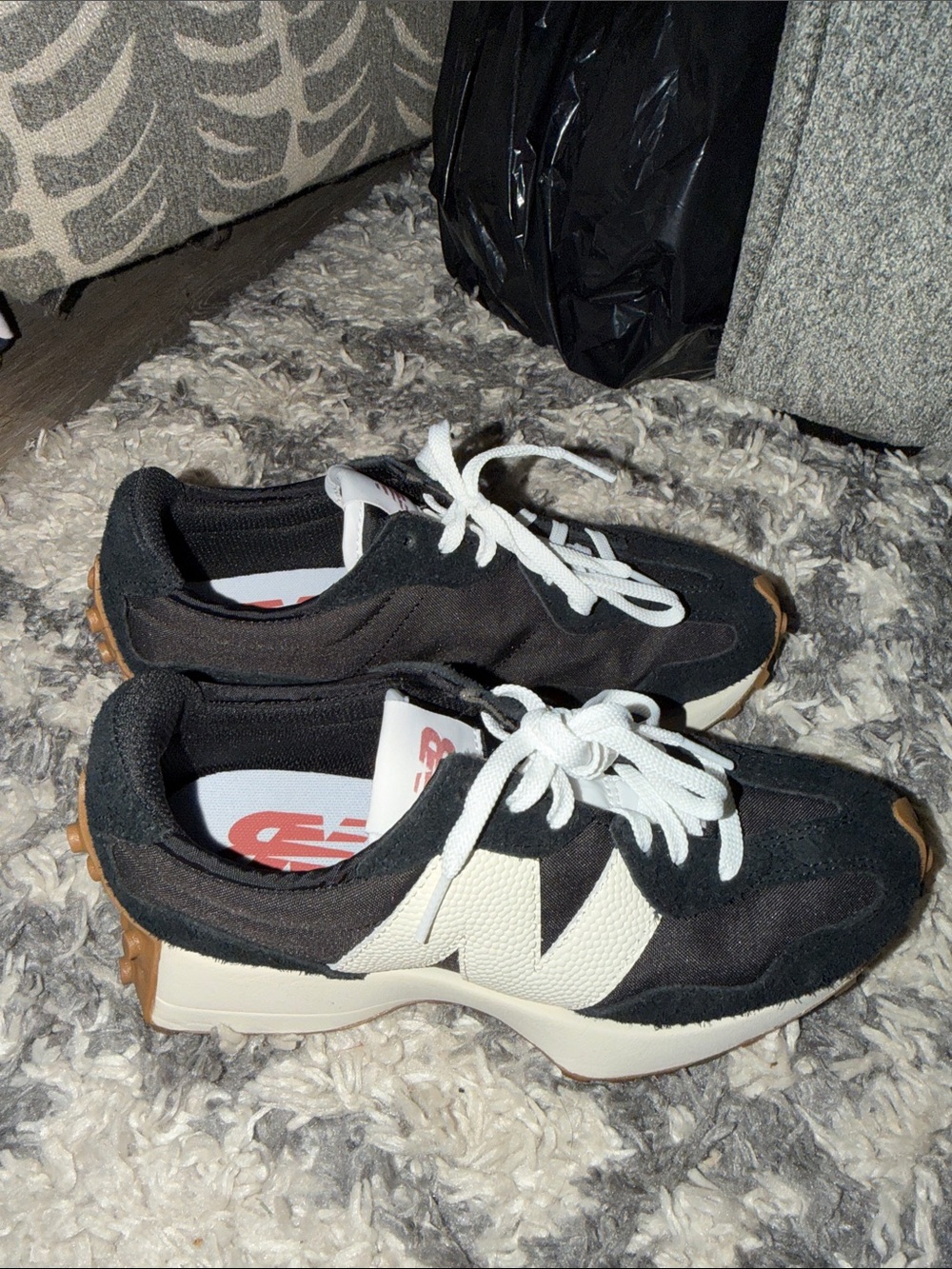 New Balance Women's 327 Black & White